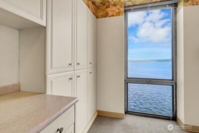 1620 43rd Avenue E #1B, Seattle, WA 98112 - Photo 14