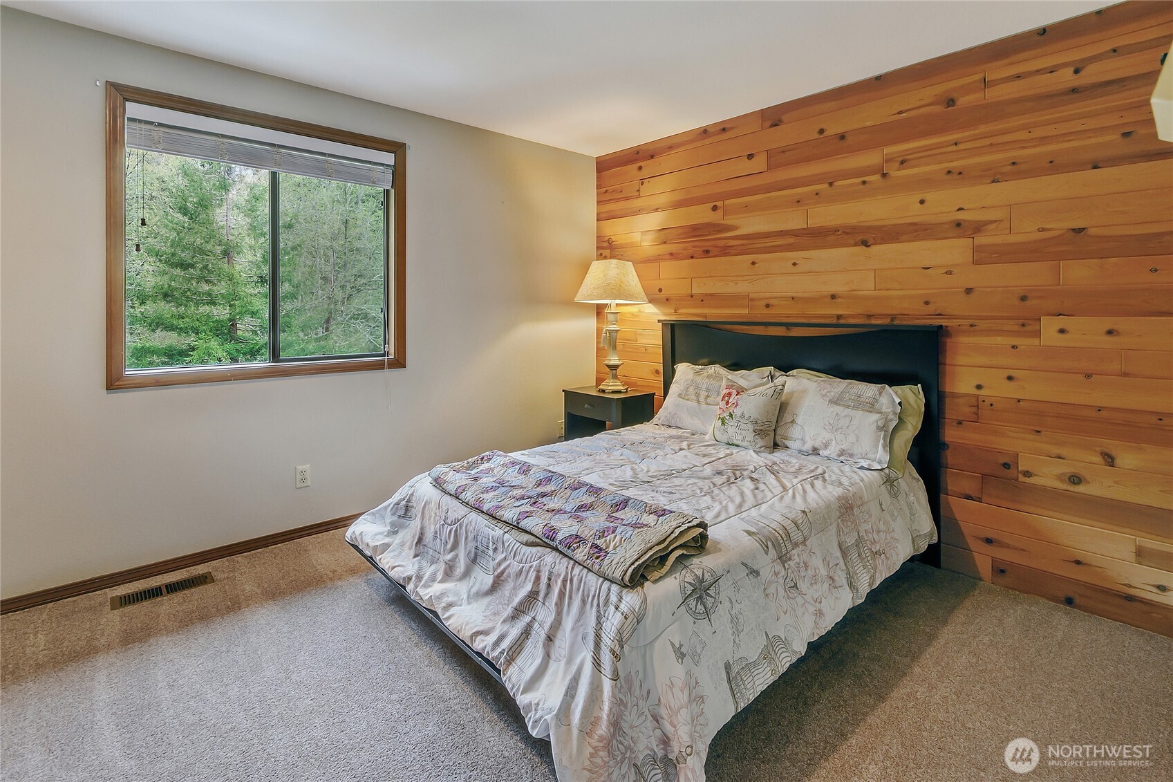 32611 8th Avenue SW, Federal Way, WA 98023