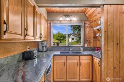 1418 E Blackburn Road , Mount Vernon, WA 98274 - Photo 13