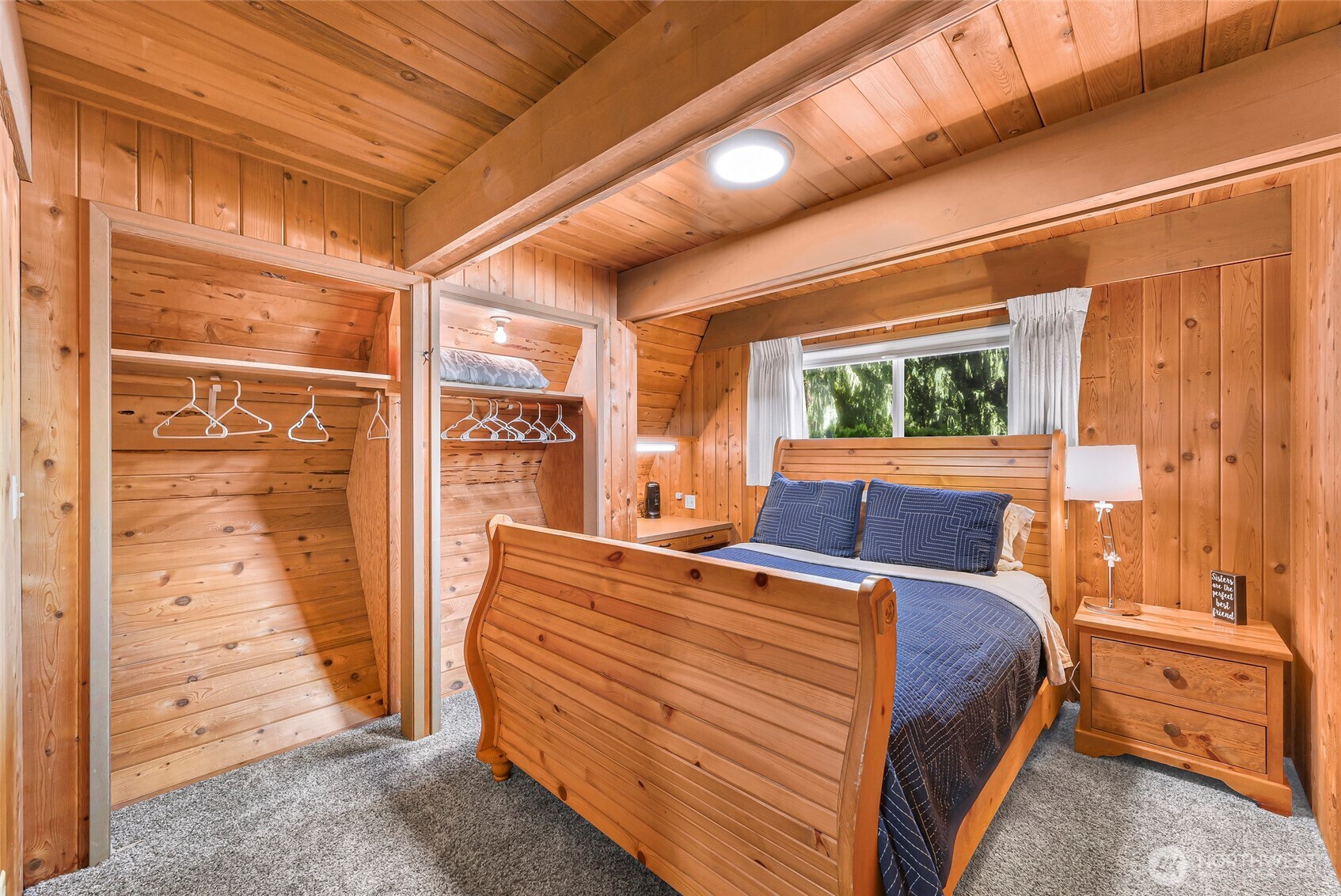 1418 E Blackburn Road , Mount Vernon, WA 98274