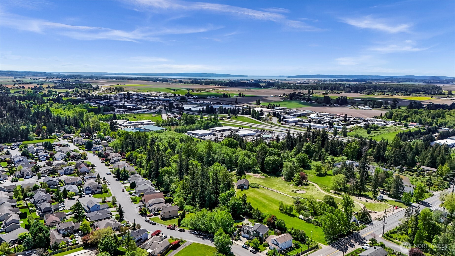 1418 E Blackburn Road , Mount Vernon, WA 98274