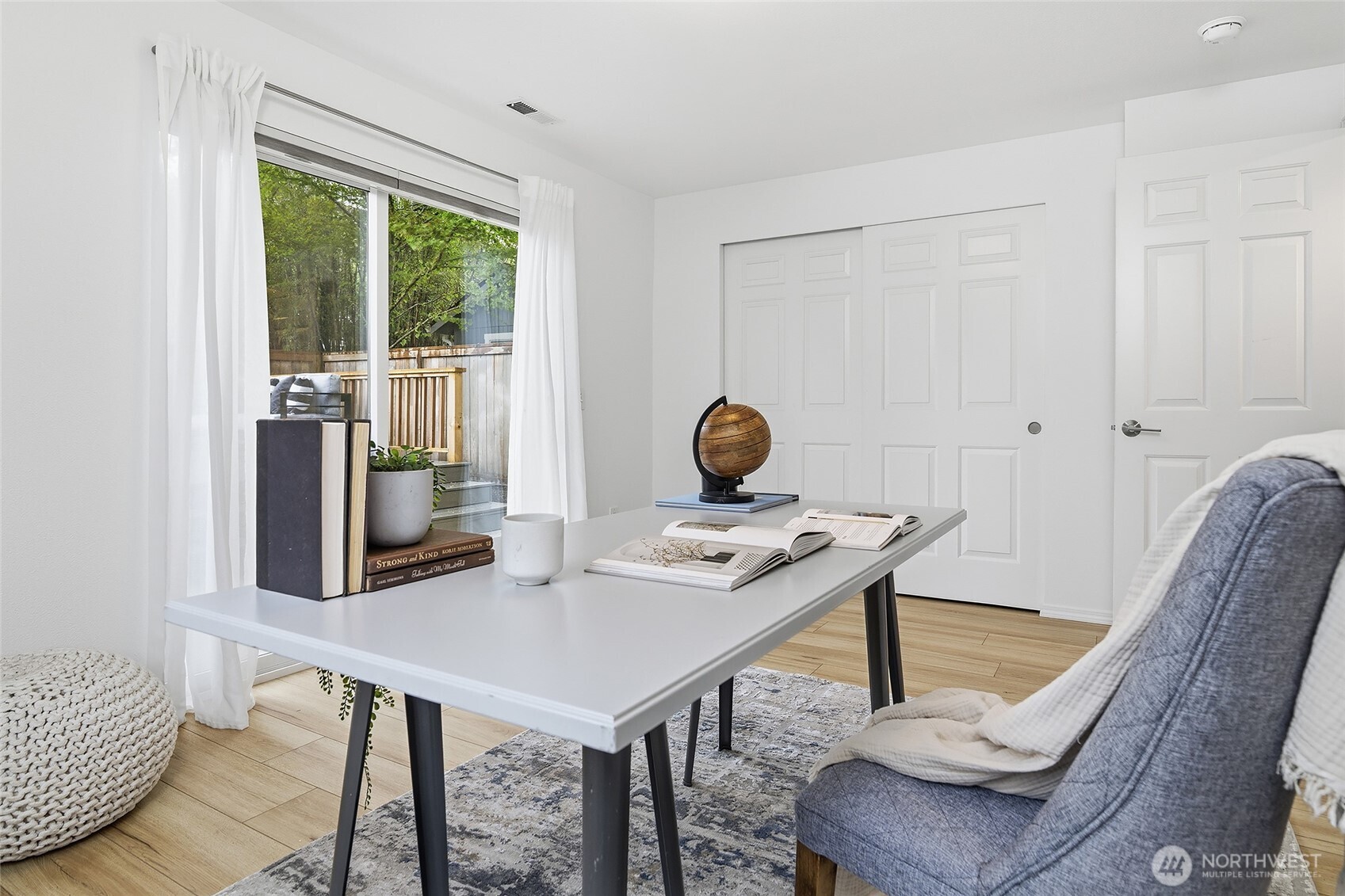 4054 54th Avenue SW, Seattle, WA 98116