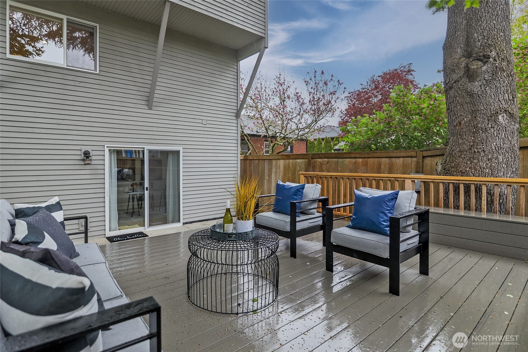 4054 54th Avenue SW, Seattle, WA 98116