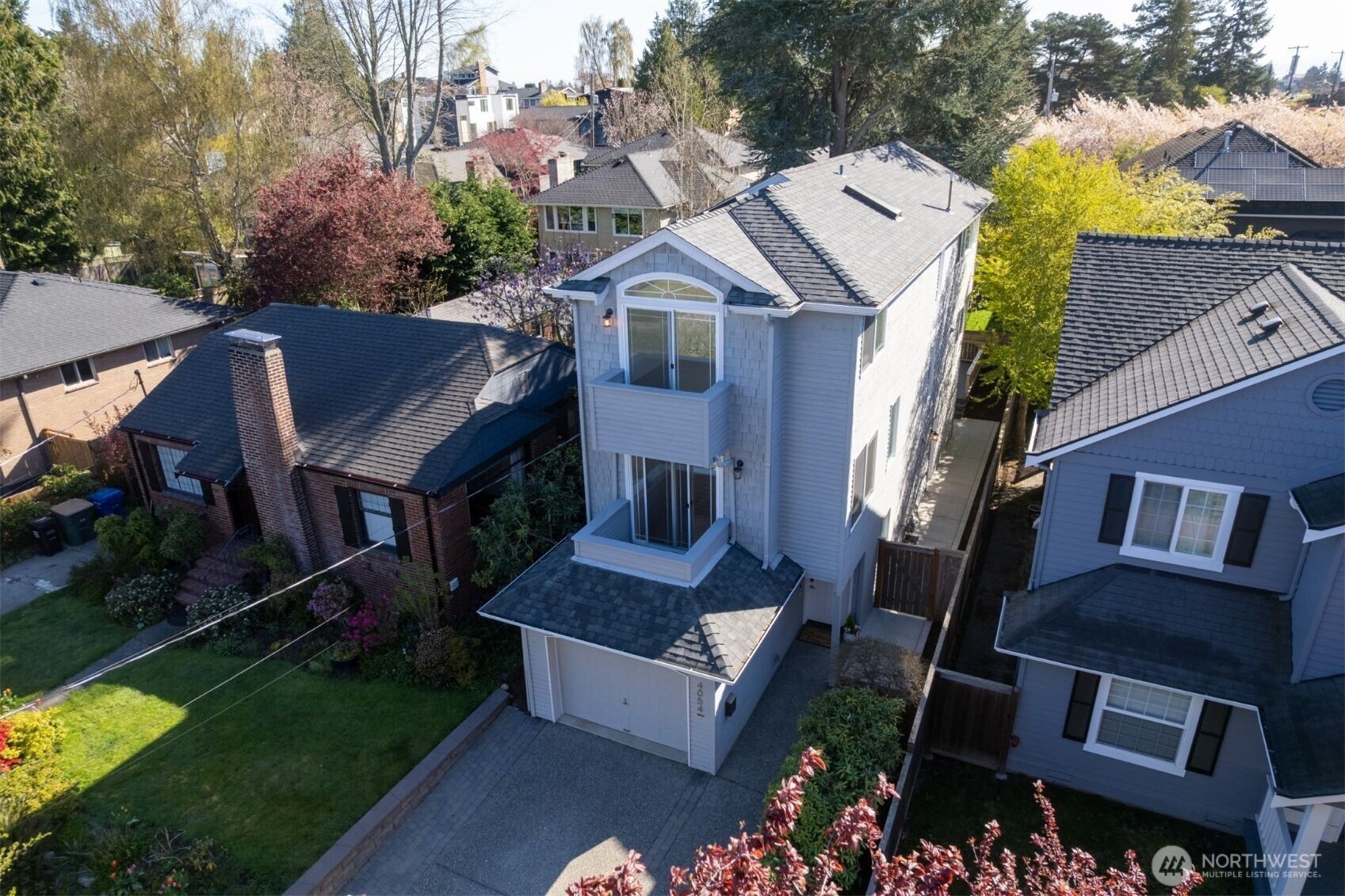 4054 54th Avenue SW, Seattle, WA 98116