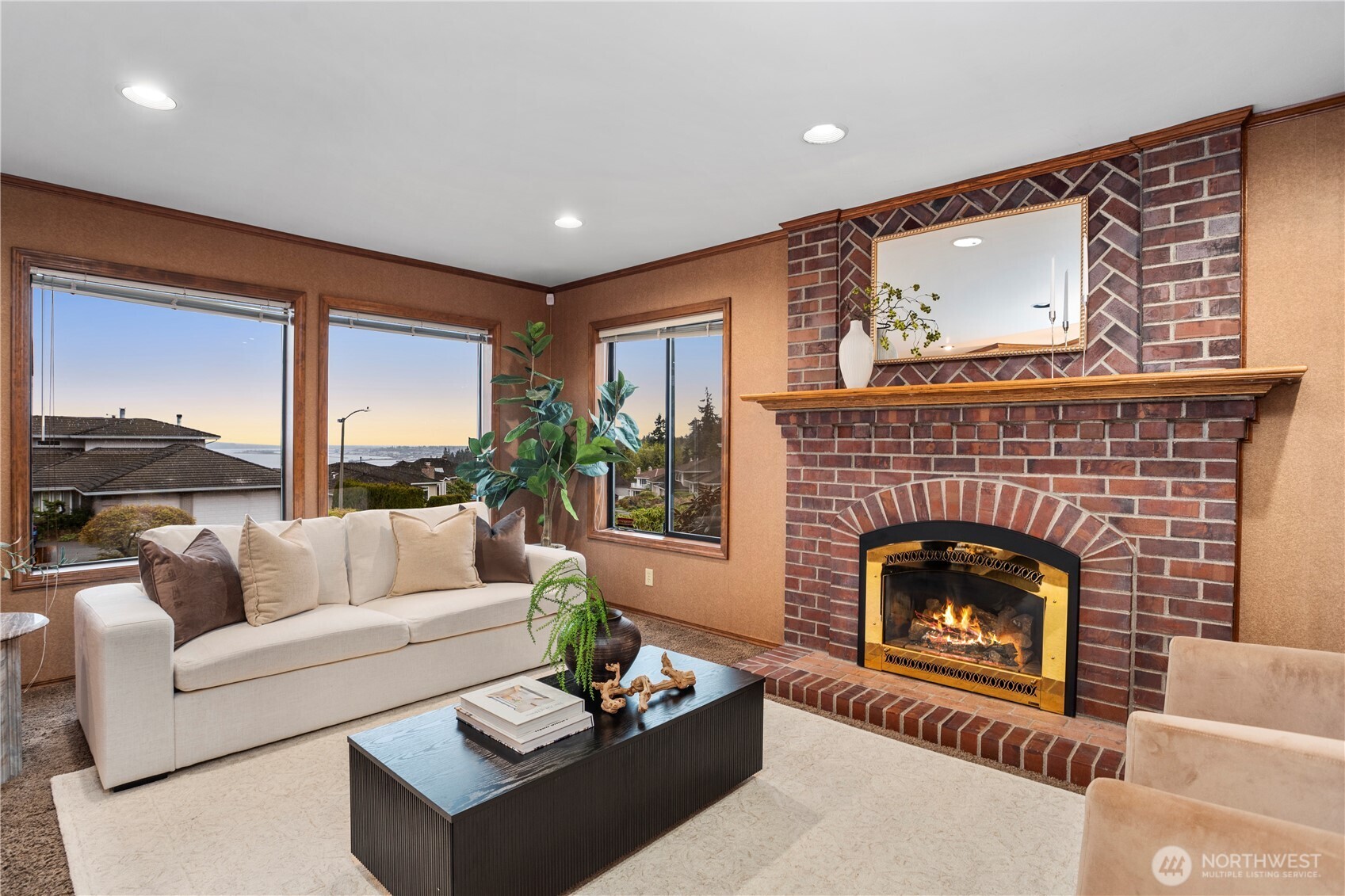 1711 Edgemoor Lane , Everett, WA 98203