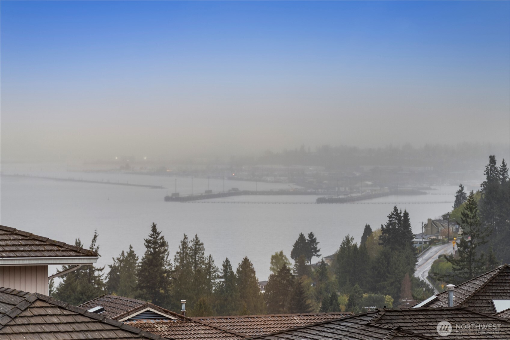 1711 Edgemoor Lane , Everett, WA 98203