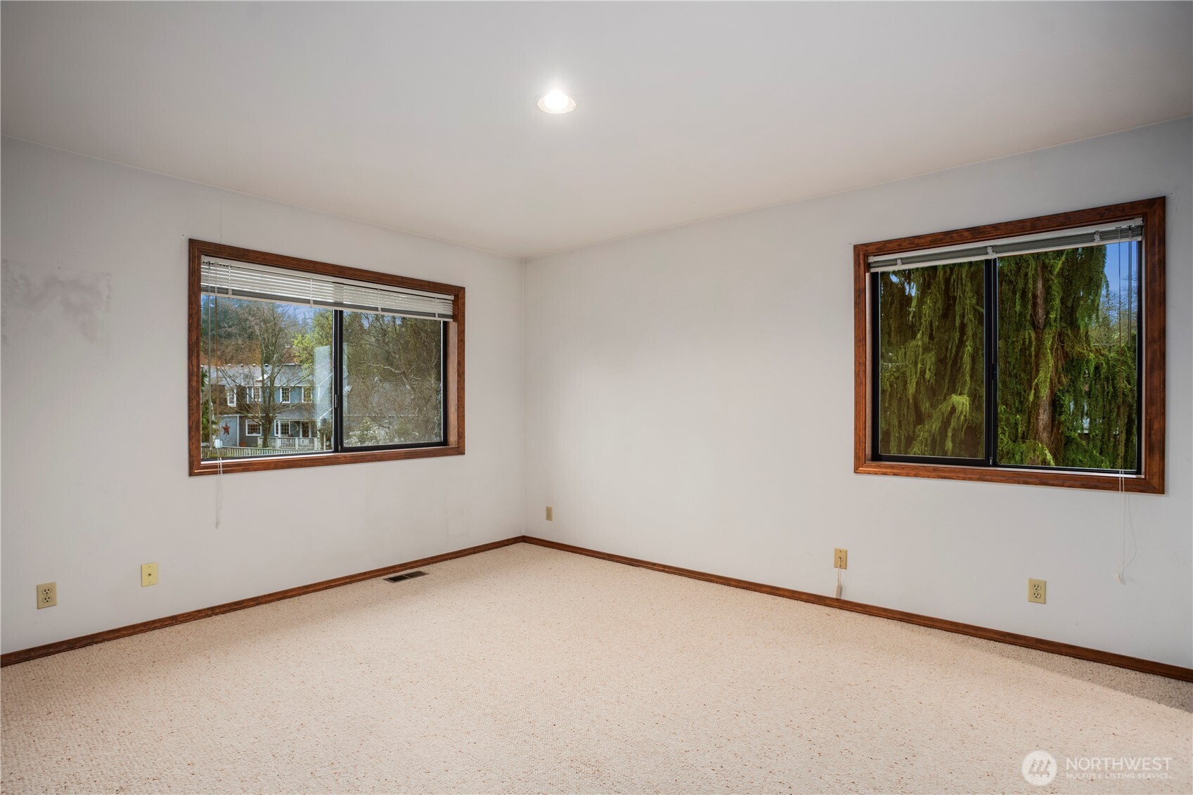 1711 Edgemoor Lane , Everett, WA 98203