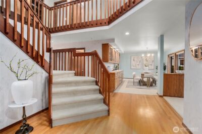 1711 Edgemoor Lane , Everett, WA 98203 - Photo 2