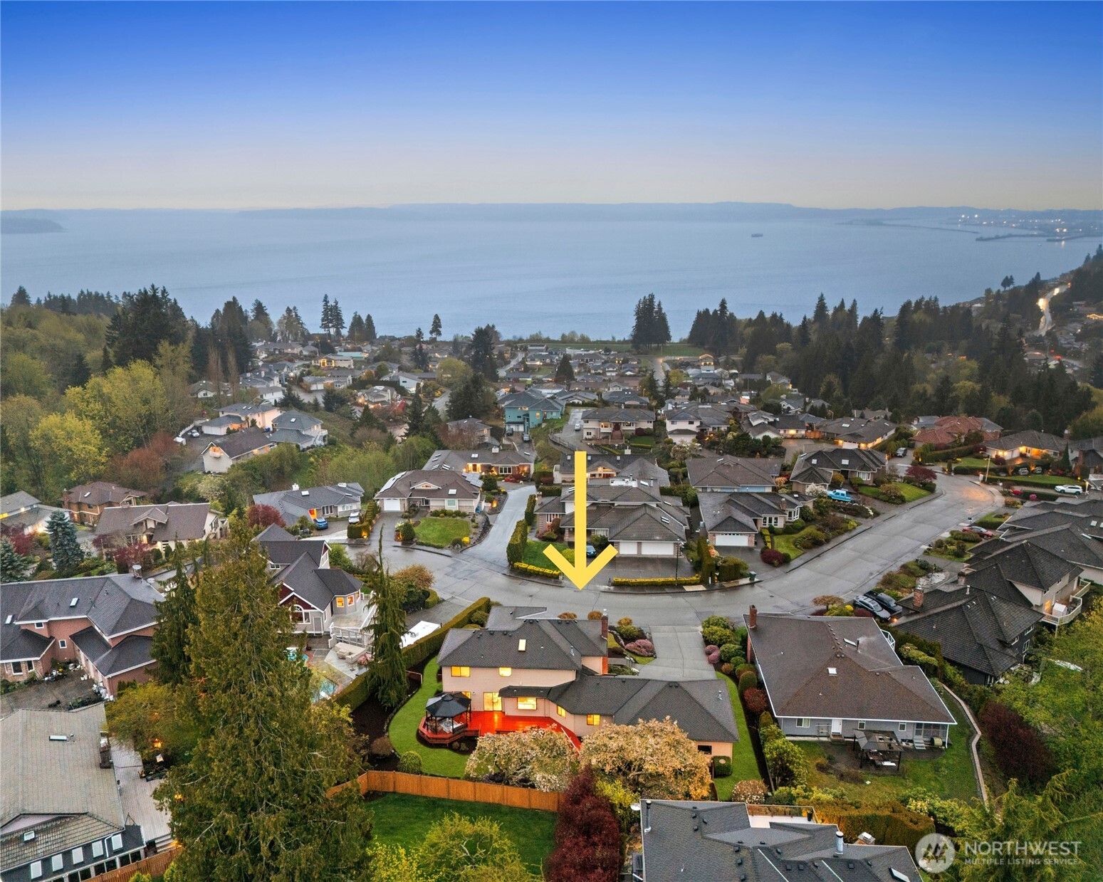 1711 Edgemoor Lane , Everett, WA 98203