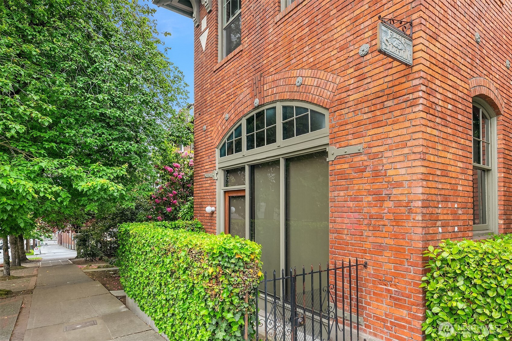 1406 Harvard Avenue #130, Seattle, WA 98122