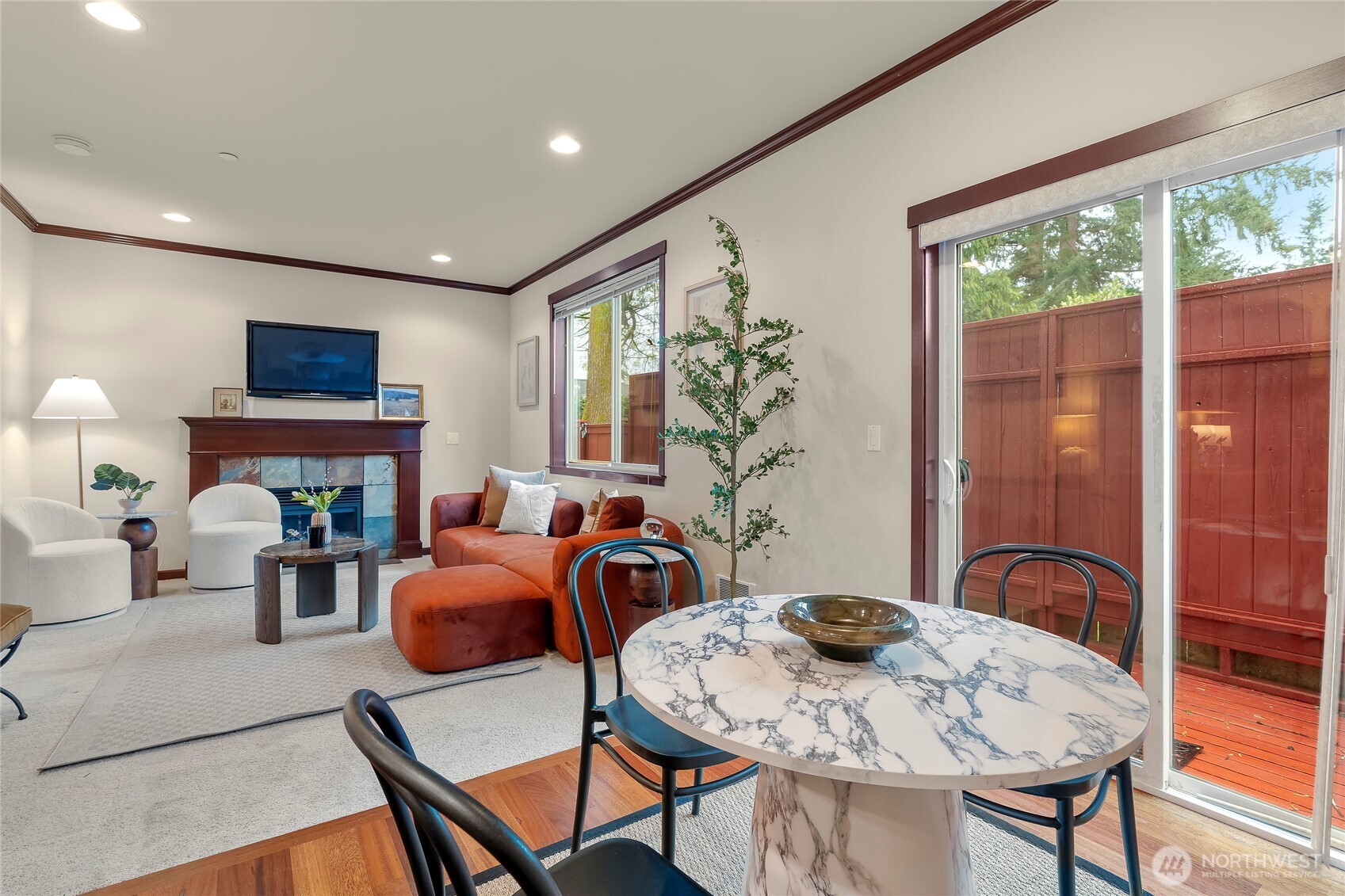 20920 2nd Avenue W #A, Lynnwood, WA 98036