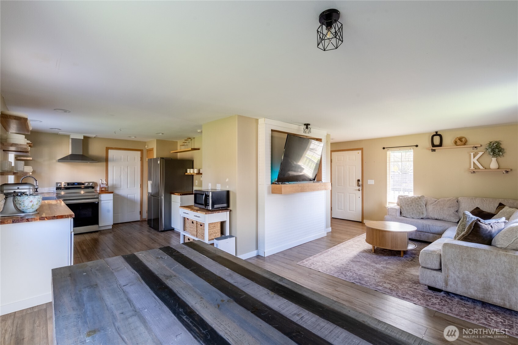 614 Eagle View Drive , Granite Falls, WA 98252