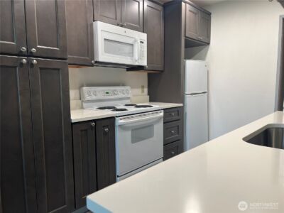625 N Jackson Avenue #A-15, Tacoma, WA 98406 - Photo 7