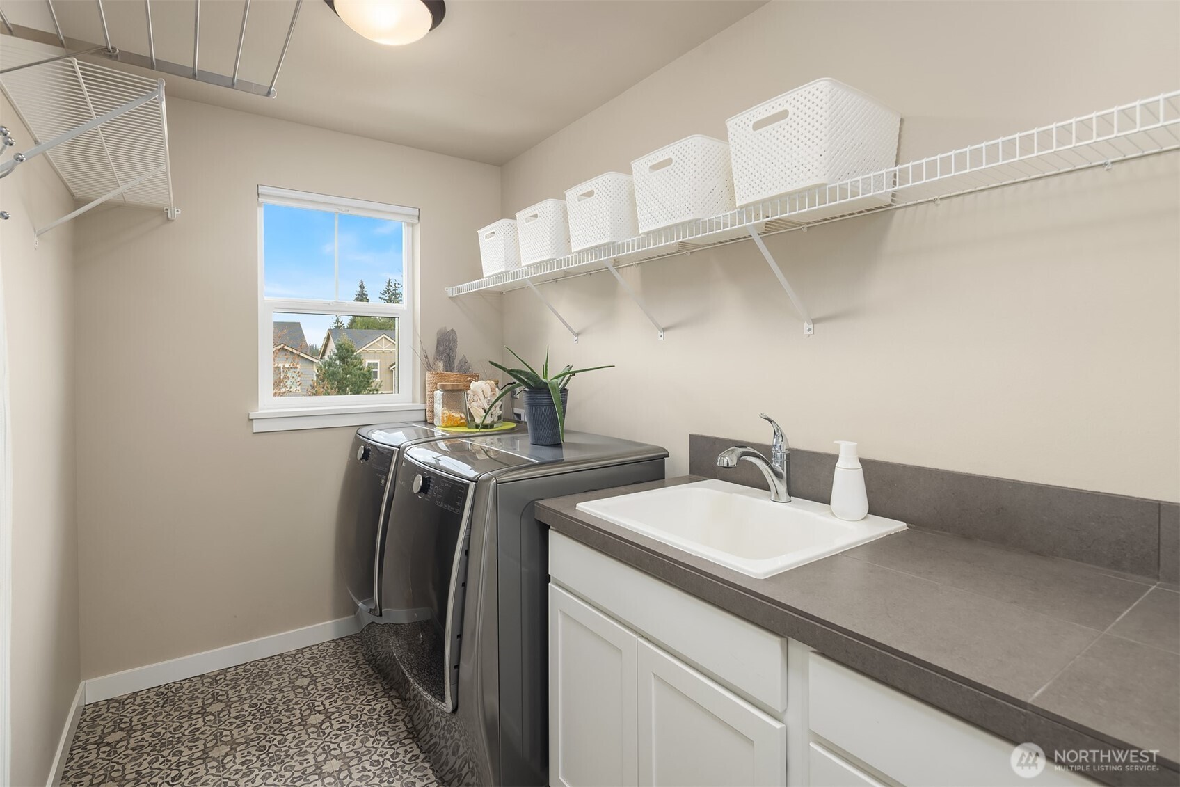 1435 242nd Place SE, Bothell, WA 98021