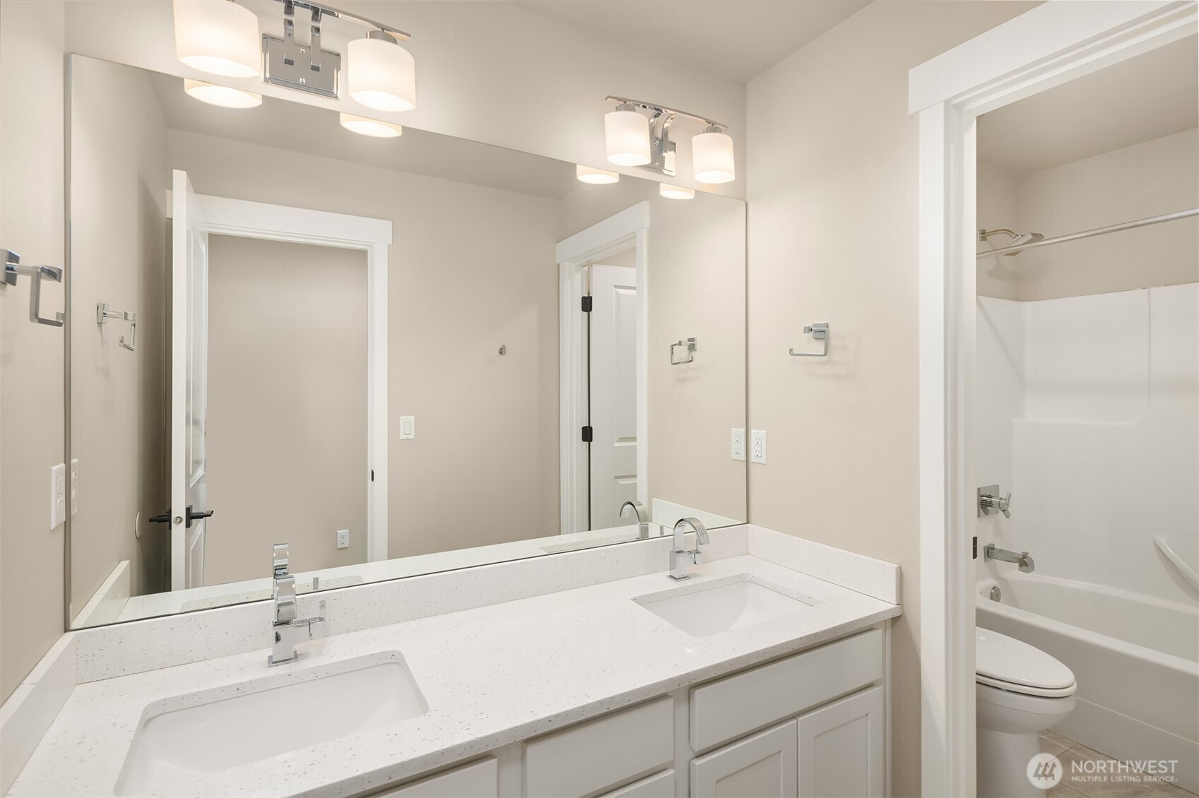 1435 242nd Place SE, Bothell, WA 98021