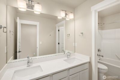 1435 242nd Place SE, Bothell, WA 98021 - Photo 32