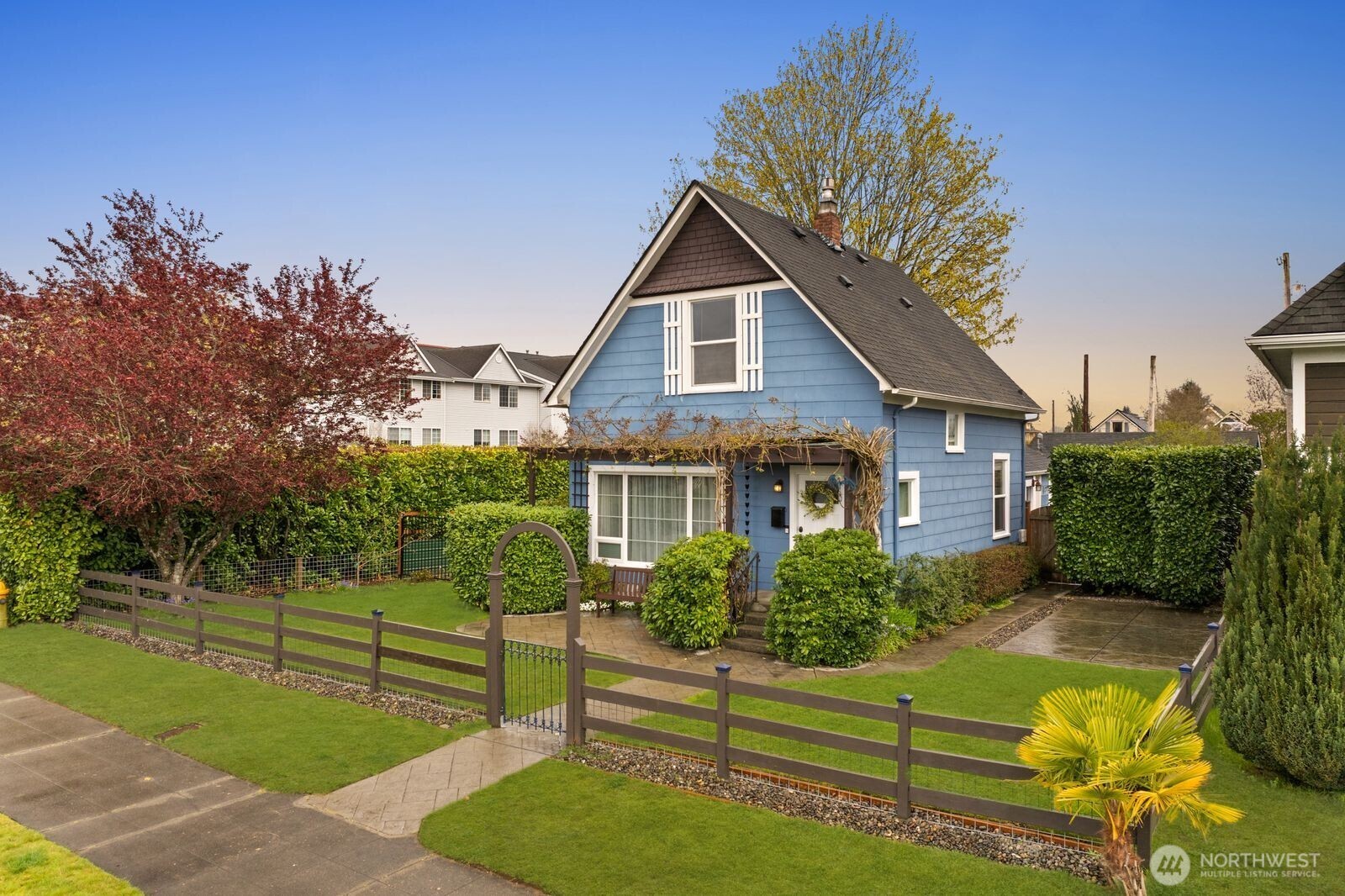 1801 Rockefeller Avenue , Everett, WA 98201