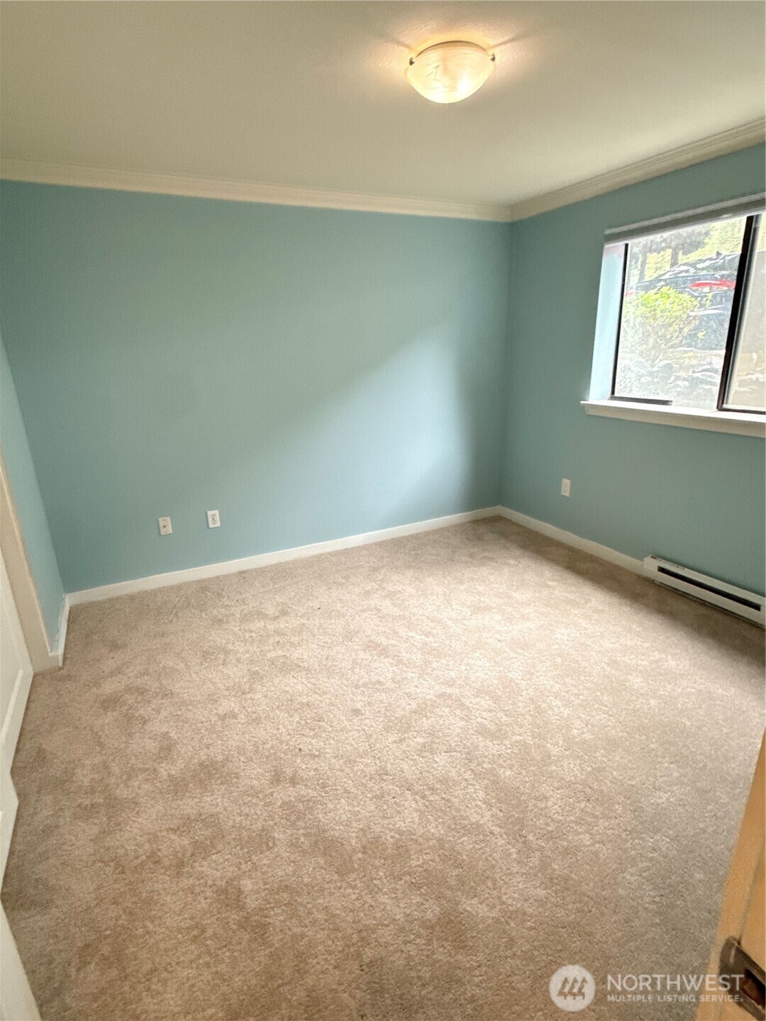 23453 16th Avenue S #A-102, Des Moines, WA 98198