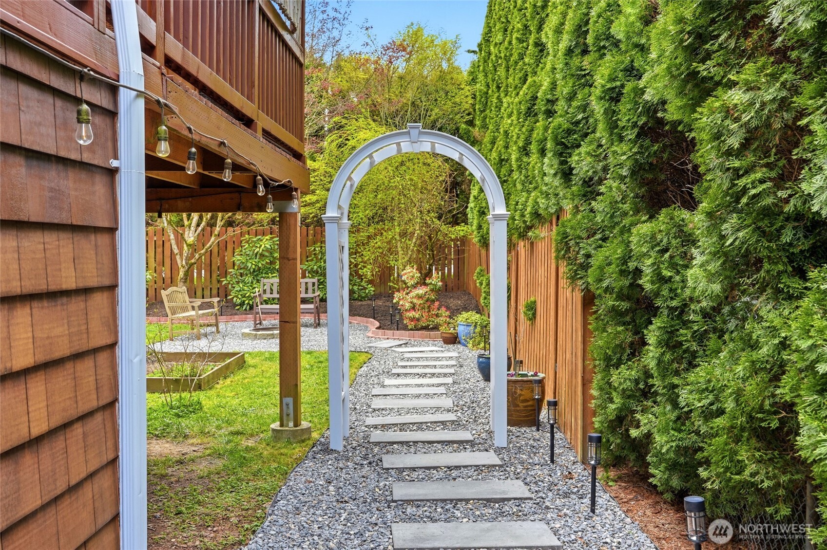 7731 Cedar Place SE, Snoqualmie, WA 98065