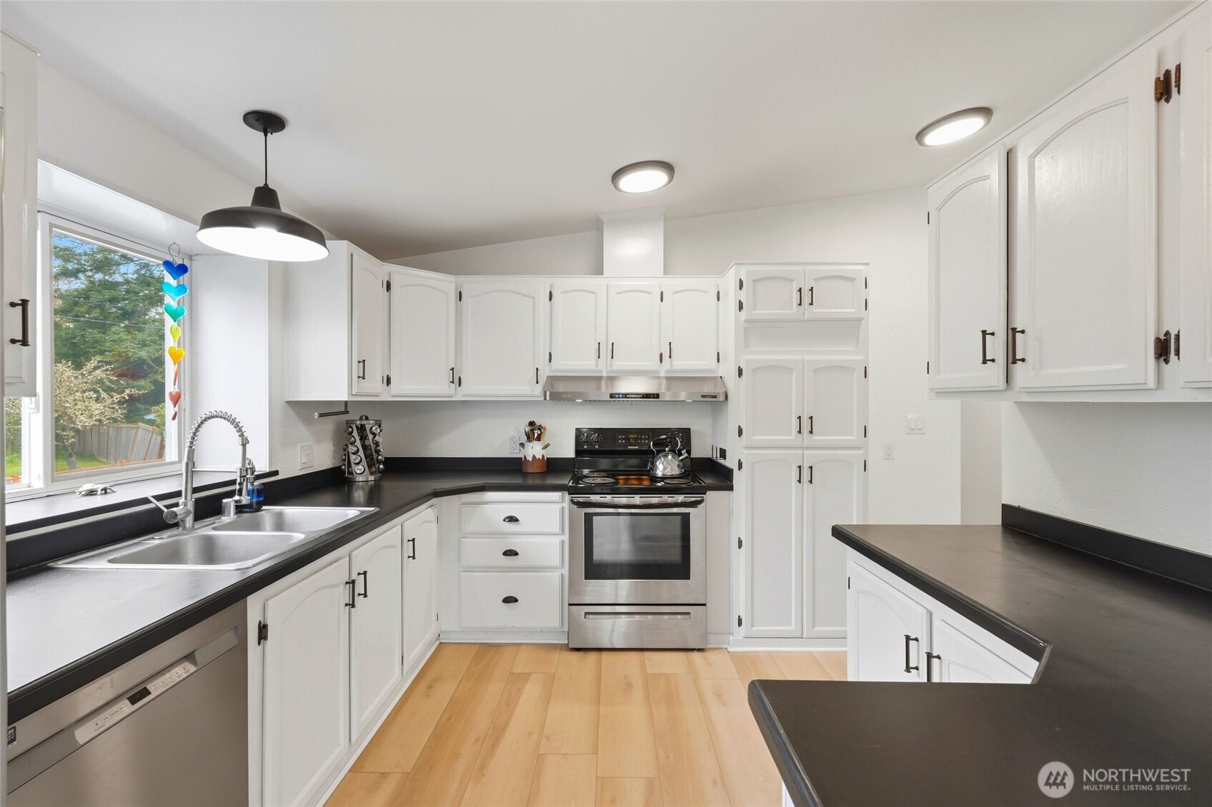 7731 Cedar Place SE, Snoqualmie, WA 98065