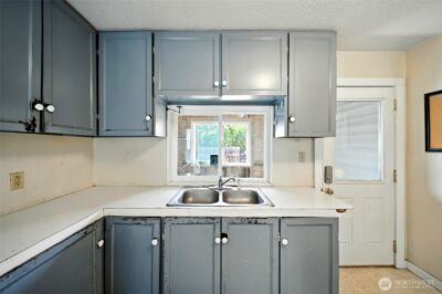 704 N Rose Street , Walla Walla, WA 99362 - Photo 14