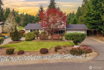 8319 121st Street E, Puyallup, WA 98373