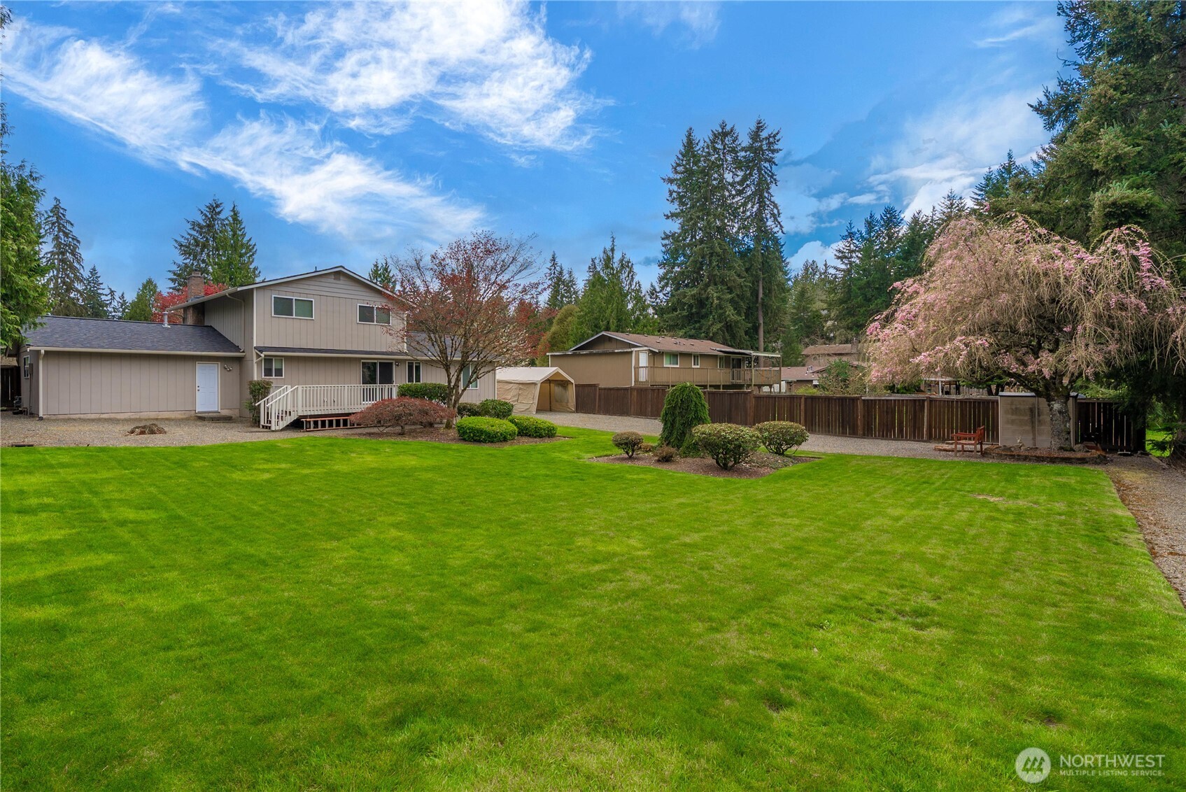 8319 121st Street E, Puyallup, WA 98373