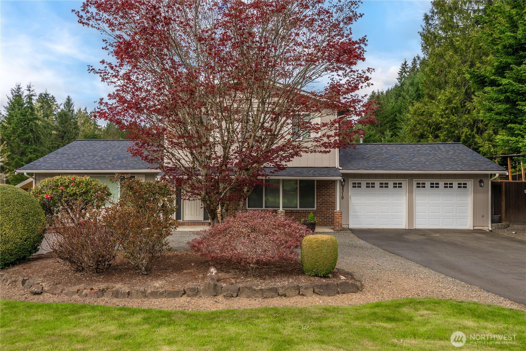 8319 121st Street E, Puyallup, WA 98373
