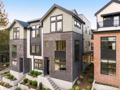 8313 C 12th Avenue NW, Seattle, WA 98117