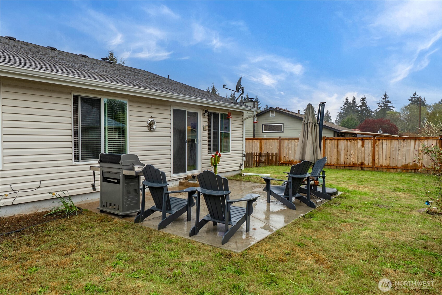 3414 NE Westchester Street , Bremerton, WA 98311