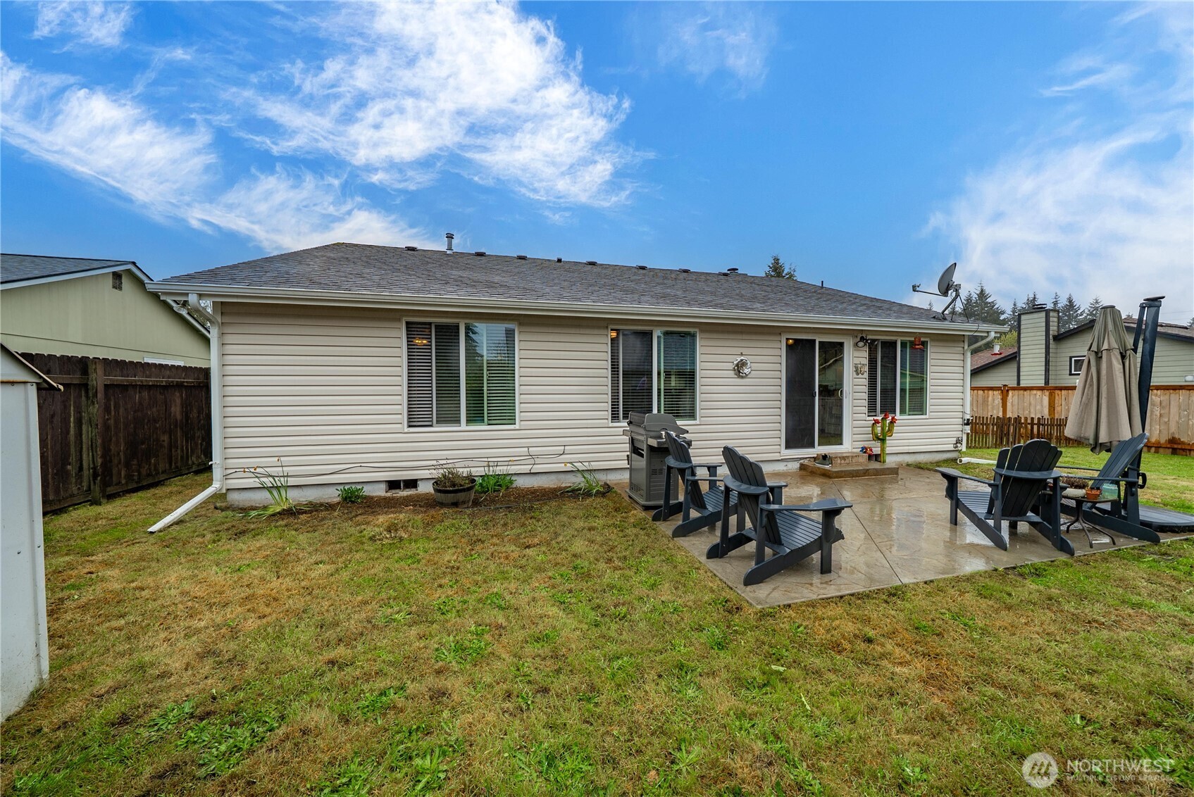 3414 NE Westchester Street , Bremerton, WA 98311