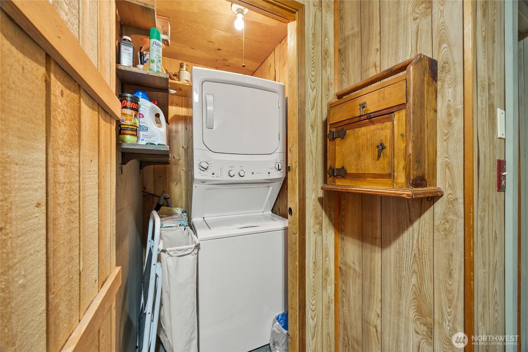 233 Mountain View Drive , Packwood, WA 98361