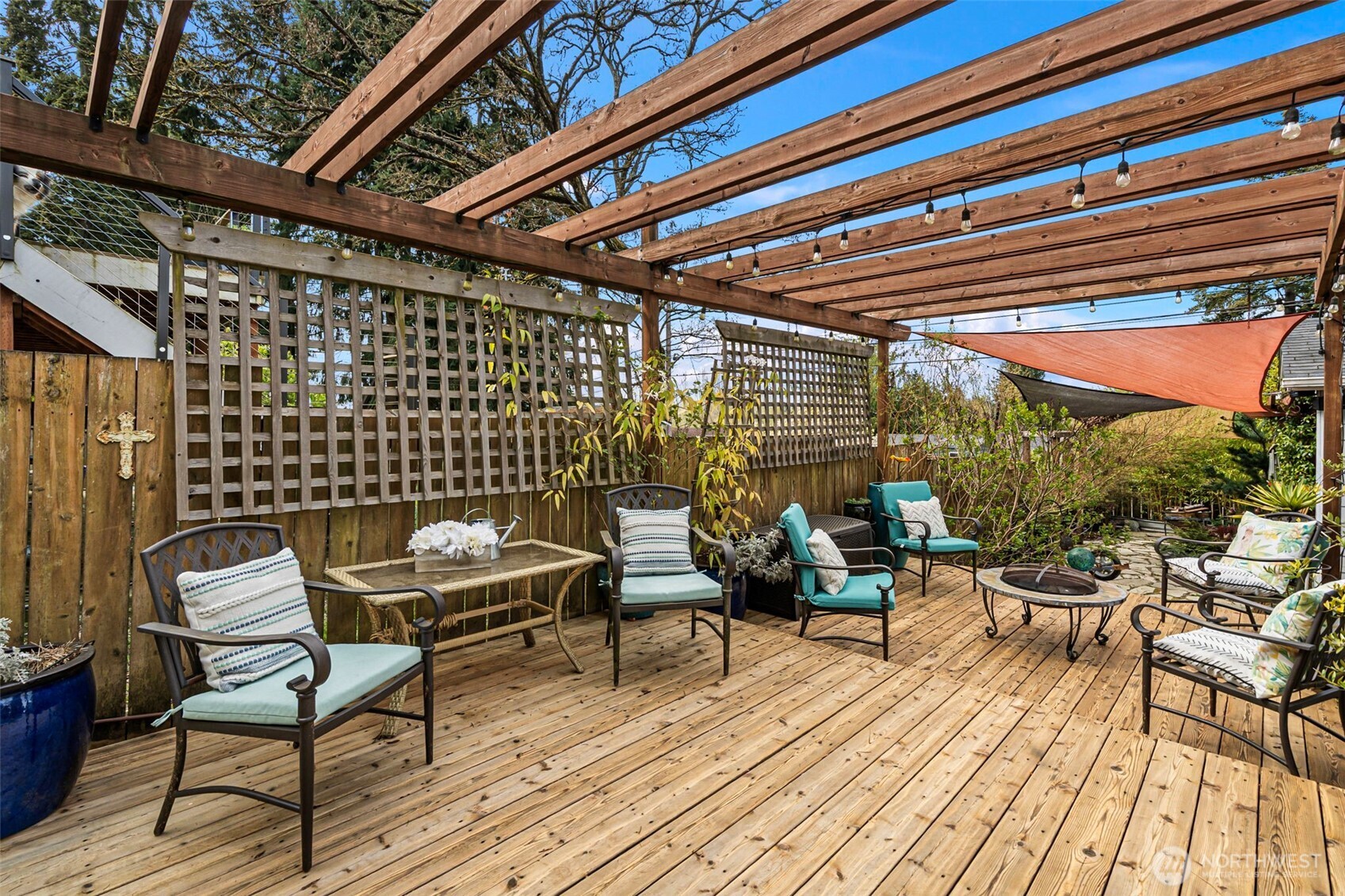 1402 S Mason Avenue , Tacoma, WA 98405