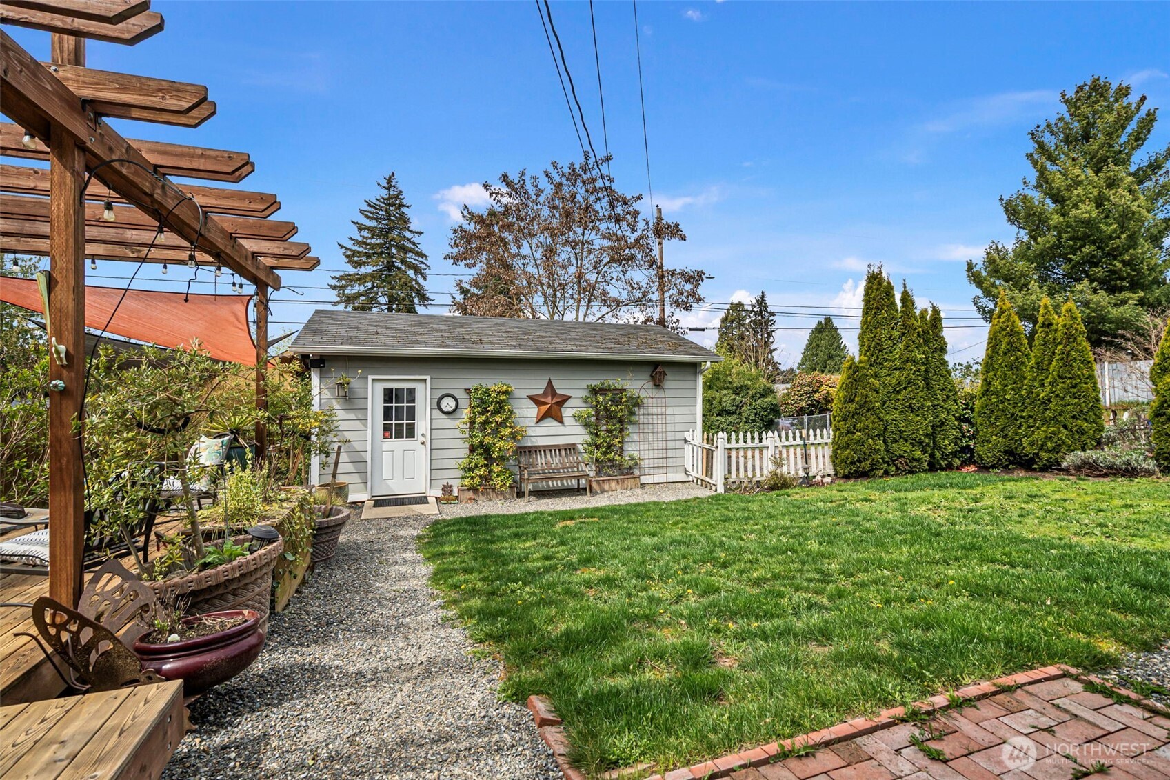 1402 S Mason Avenue , Tacoma, WA 98405