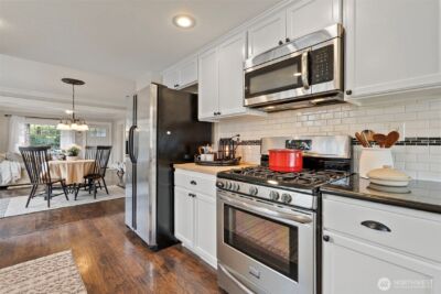1402 S Mason Avenue , Tacoma, WA 98405 - Photo 9