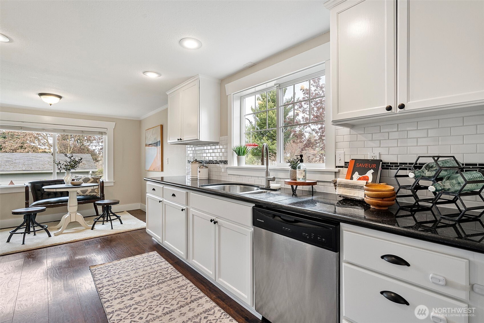 1402 S Mason Avenue , Tacoma, WA 98405