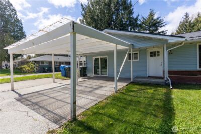 1625 Alder Street SE, Lacey, WA 98503 - Photo 2