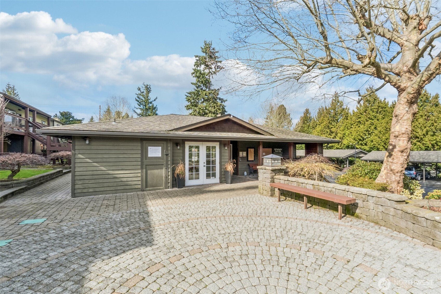 21305 48th Avenue W #B110, Mountlake Terrace, WA 98043