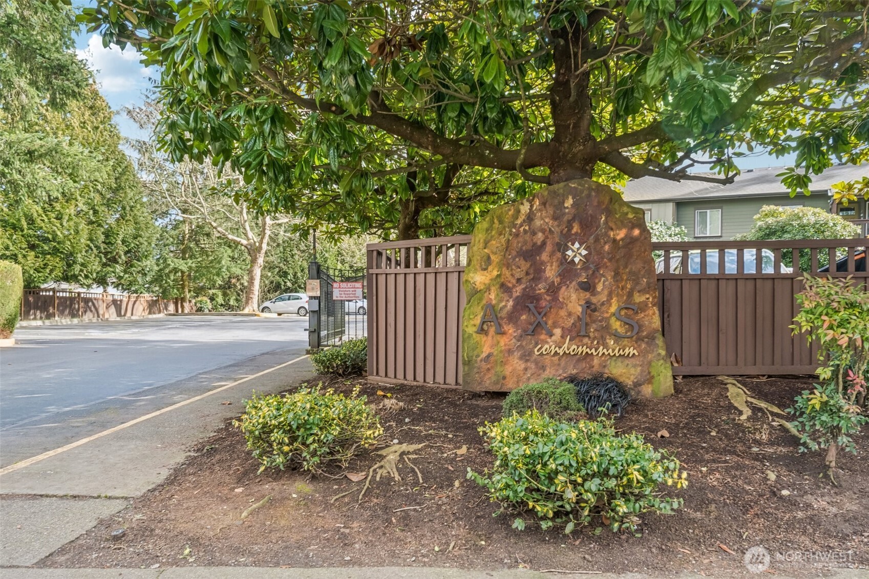 21305 48th Avenue W #B110, Mountlake Terrace, WA 98043