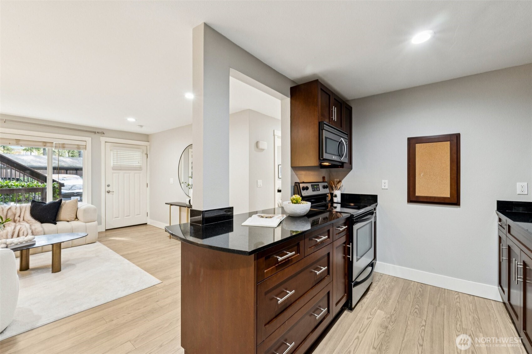 21305 48th Avenue W #B110, Mountlake Terrace, WA 98043