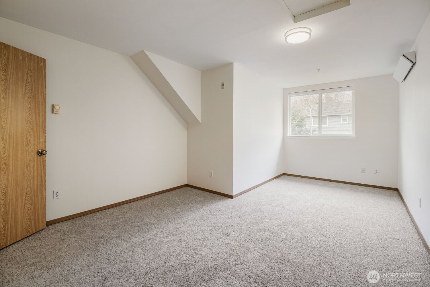 7710 Chicago Court S, Seattle, WA 98118