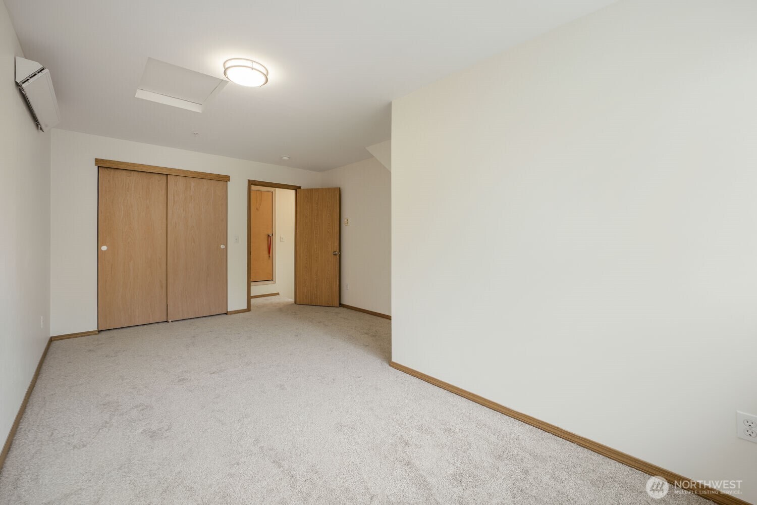 7710 Chicago Court S, Seattle, WA 98118