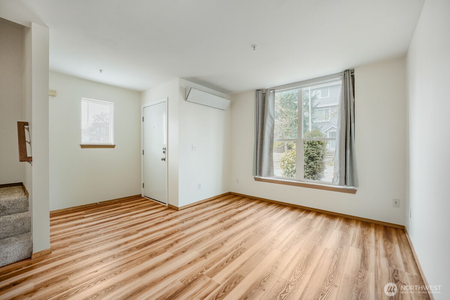 7710 Chicago Court S, Seattle, WA 98118