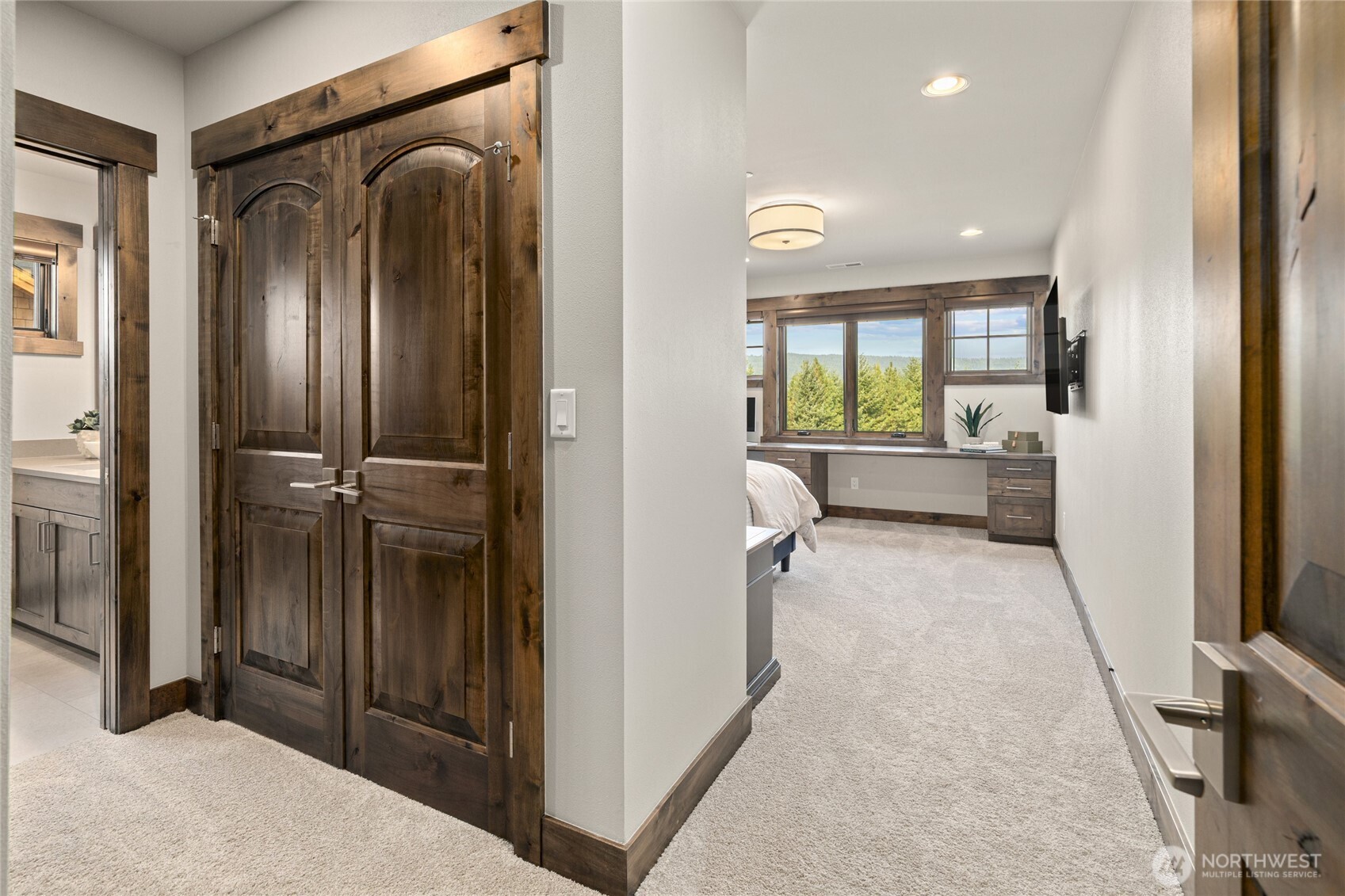 261 Cabin Trail Drive , Cle Elum, WA 98922-5010