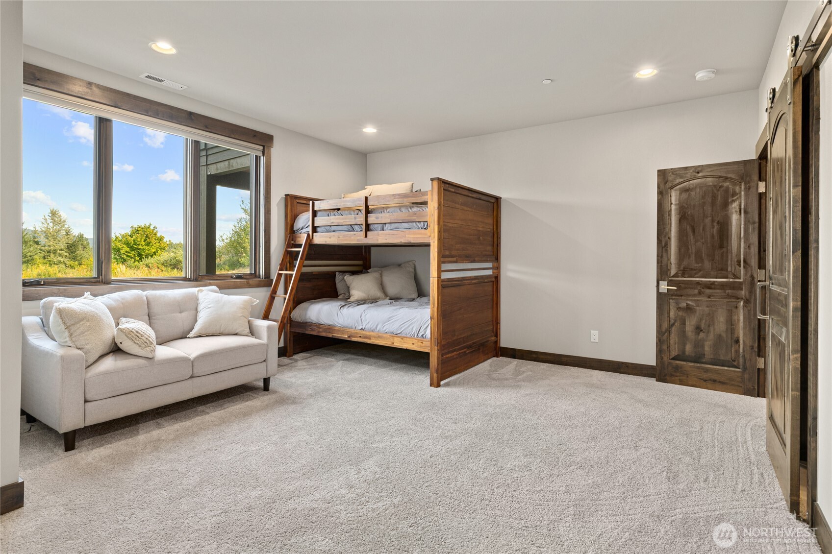 261 Cabin Trail Drive , Cle Elum, WA 98922-5010