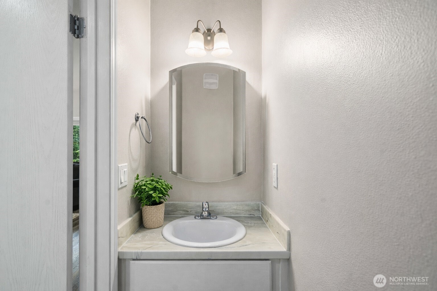 333 5th Street SE #7, Puyallup, WA 98372