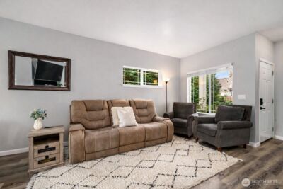 333 5th Street SE #7, Puyallup, WA 98372 - Photo 7