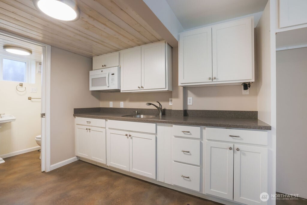 23426 148th Avenue SE, Kent, WA 98042
