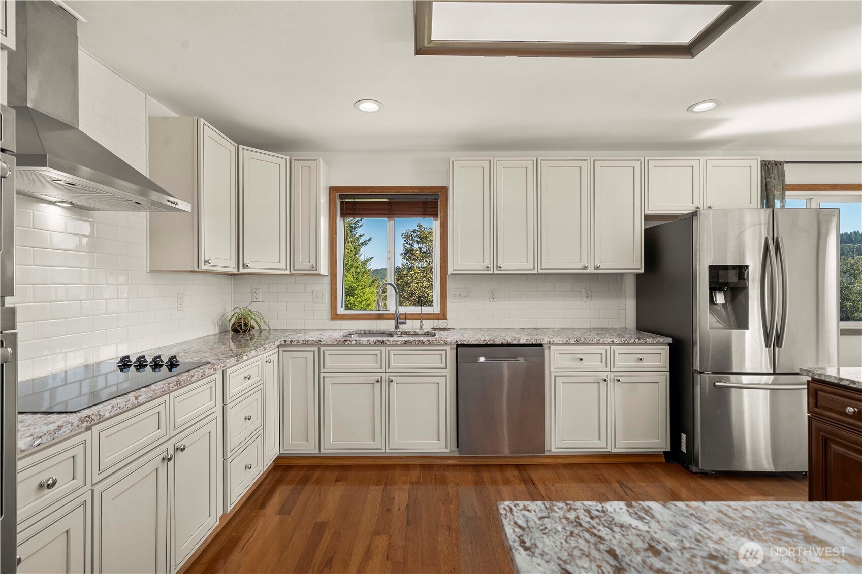 151 NE Myrlis Joy Drive , Tahuya, WA 98588