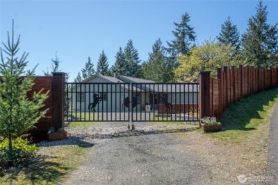 151 NE Myrlis Joy Drive , Tahuya, WA 98588 - Photo 2